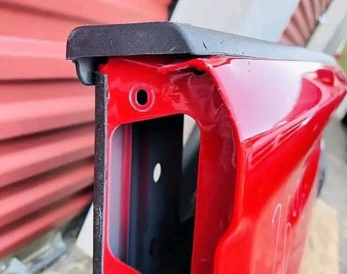 Laramie Tailgate View 3